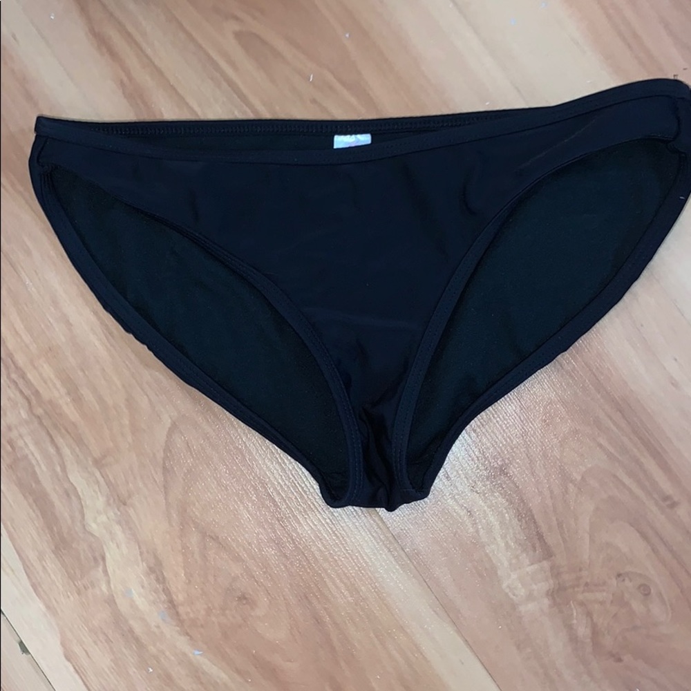 Strapless Bikini Set - Picture 3 of 3